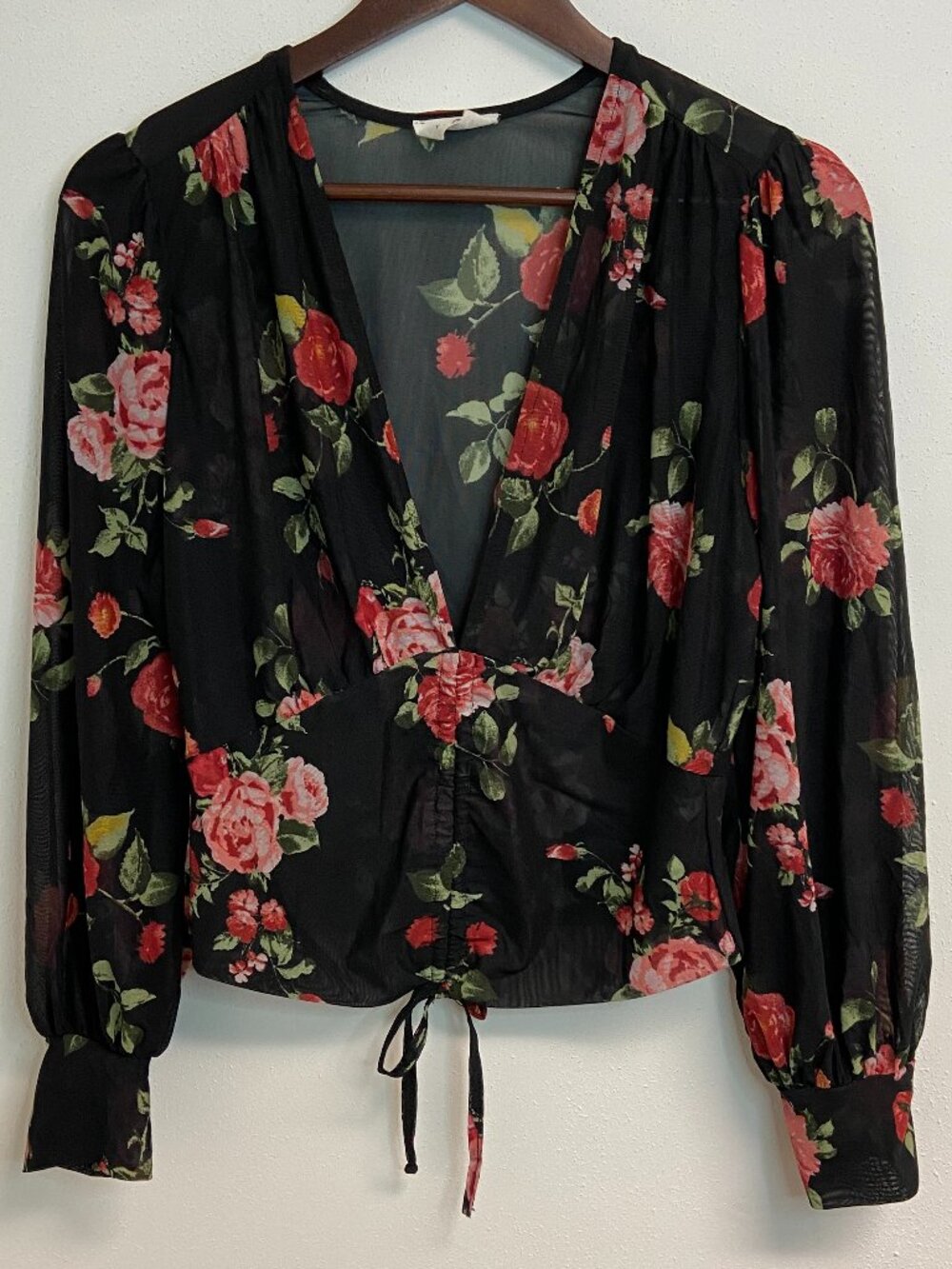 Ember Women's Black Floral Long Sleeve M Adjustable Crop Top V Neck Tie Closure
